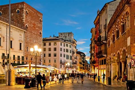 verona.bachecaincontri|Verona, Italy